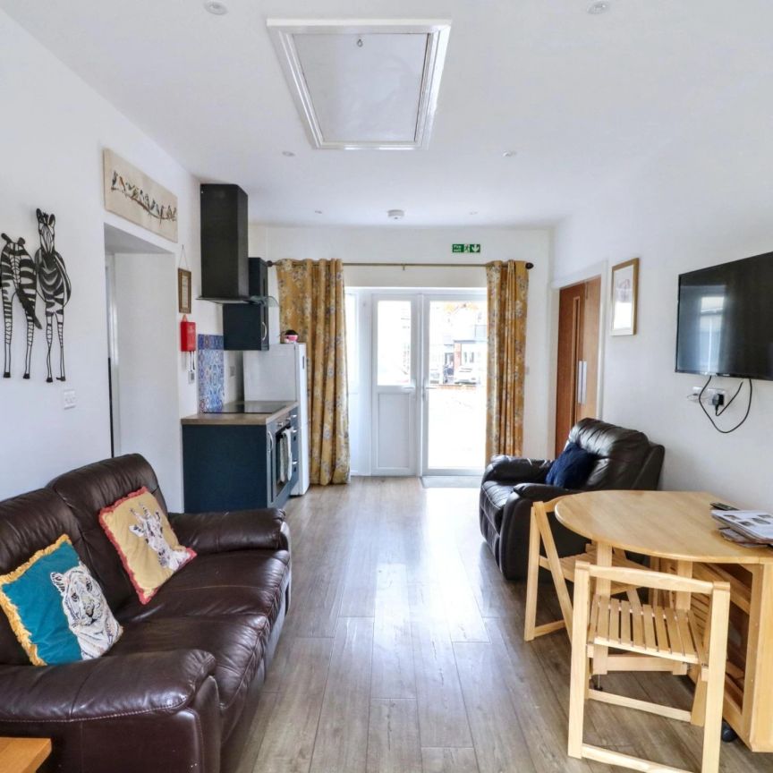 Princes Road, STOKE-ON-TRENT - Photo 1