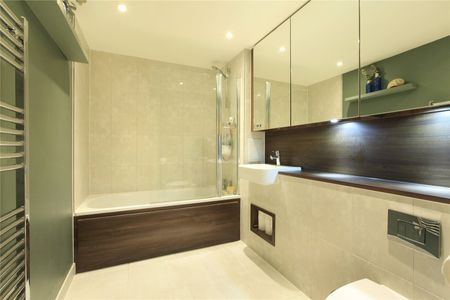 Severn House, 19 Enterprise Way, Wandsworth, London, SW18 - Photo 2