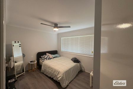 NEW TO THE RENTAL MARKET – SPACIOUS 4-BEDROOM BRICK HOME ON ¾ ACRE - Photo 3