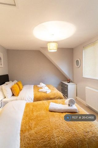3 bedroom detached house to rent - Photo 4