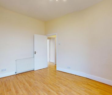 Lea Bridge Road, London, E10 - Photo 2