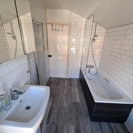 3 bedroom house share to rent - Photo 4