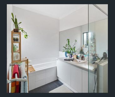 16 Noonan Road, Caversham, WA 6055 - Photo 5