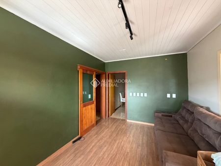 Casa com 3 quartos e 143m² para alugar em Pártico, Gramado. - Photo 2