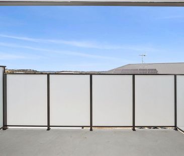 19 Wellsvale Drive, Googong, NSW 2620 - Photo 6