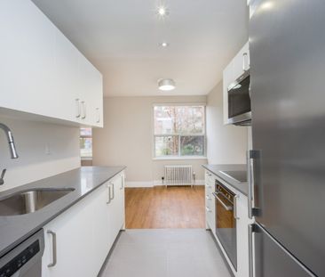 25 Eccleston Drive - Photo 6