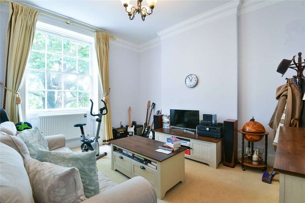 First Floor Flat in Winchester City Centre - Photo 1