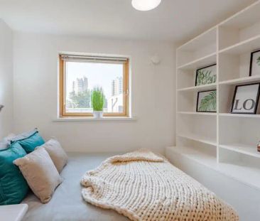 Gold Studio - Photo 4