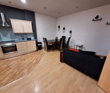 2 bedroom apartment to rent - Photo 2