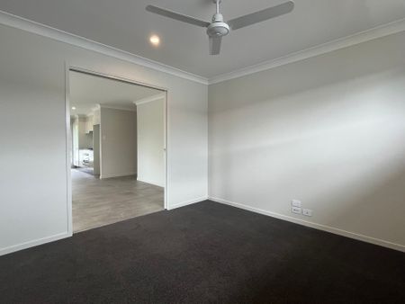 Large Family Home - Photo 4