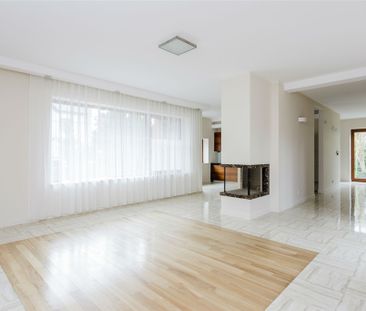 Wilanów Niski, dom 360m2, 5 sypialni - Photo 2