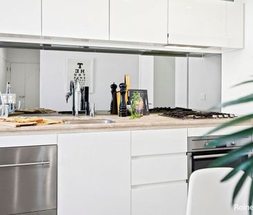 Modern Stylish Convenient Apartment - Photo 5