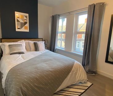 18 Lisburn Avenue, Belfast, BT9 7FX - Photo 6