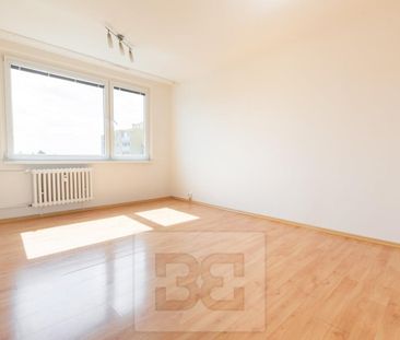 Pronájem bytu 1+kk 29 m2 - Fotografie 4