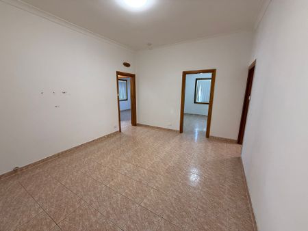 3 Bedroom Family home - Photo 3