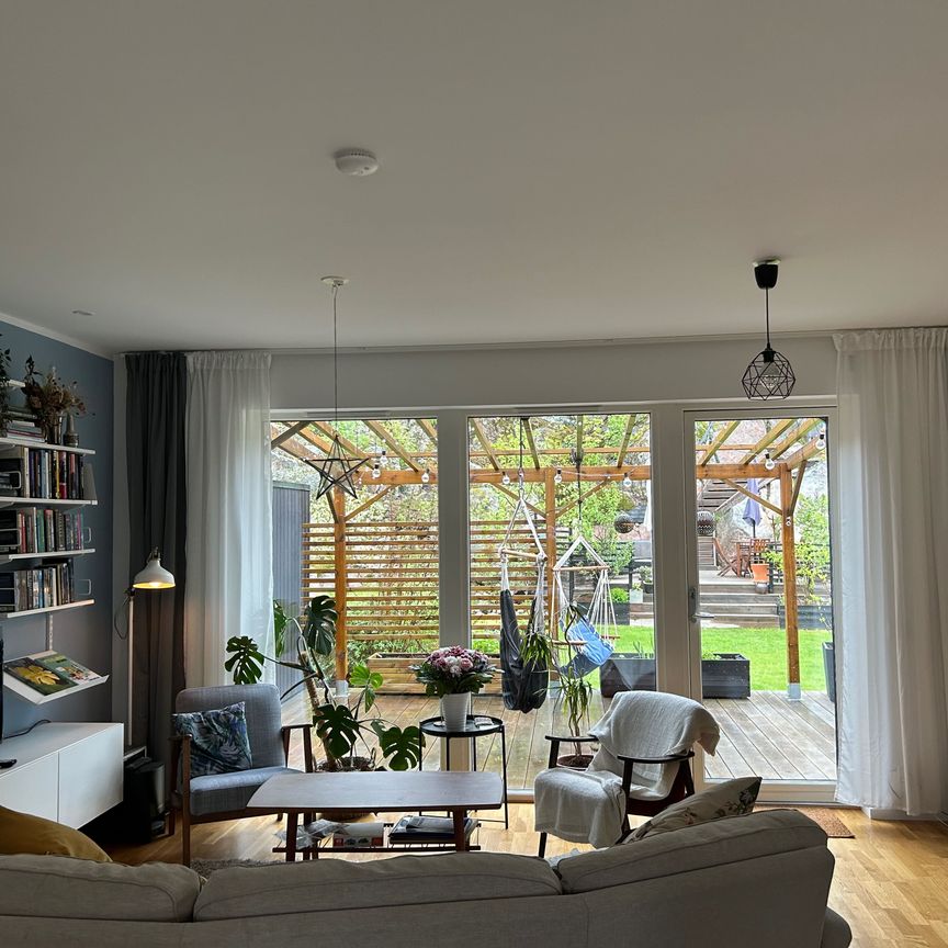 Bytorgsvägen, Uppsala - Photo 1