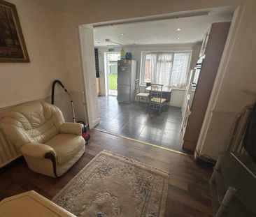 3 bedroom house share to rent - Photo 6
