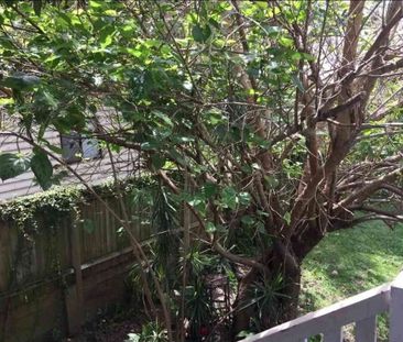 Highgate Hill - Photo 5