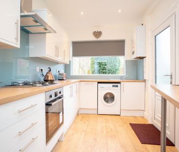 3 bedroom terraced house to rent - Photo 6