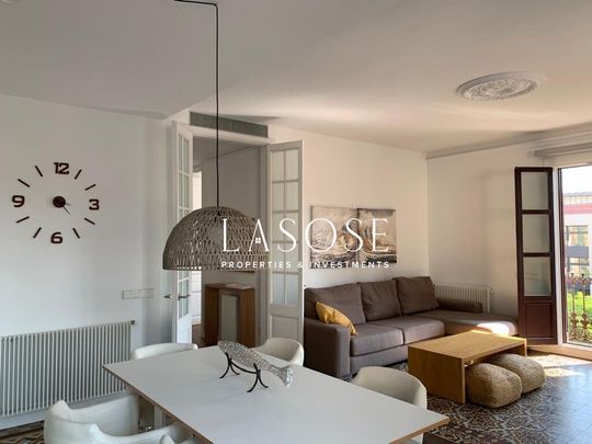 72m² Flat to rent in El Raval, Barcelona with terrace - Photo 1