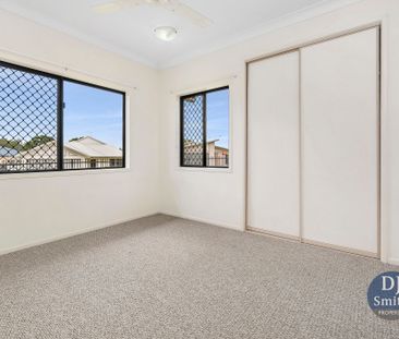 Spacious Family Home @ Kanimbla Heights - Photo 1