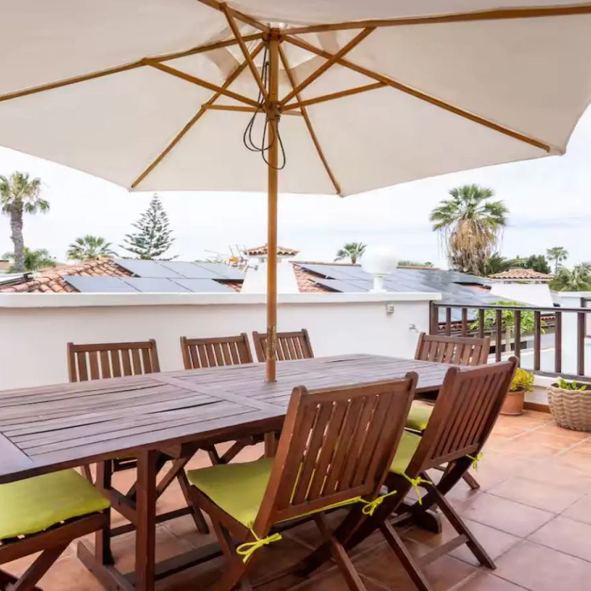 4-bedroom apartment for rent in Puerto de la Cruz, bills included - Photo 1