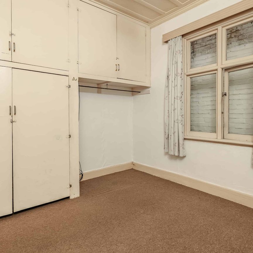 Solid 3 Bedroom Home In South Dunedin - Photo 1
