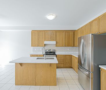 For Lease - 32 Silkgrove Terrace, Markham, Ontario - Photo 6