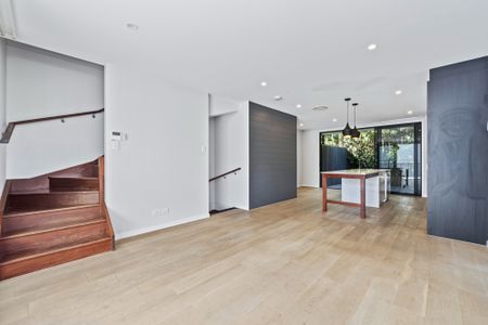 Tri-level Townhouse with City Views! - Photo 2