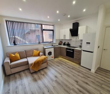 1 bedroom flat to rent - Photo 4