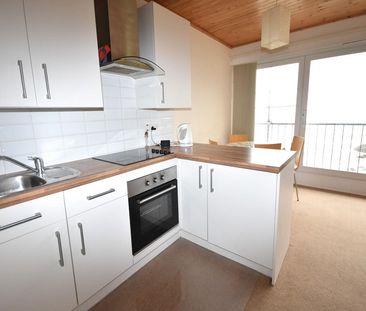 Redcliffe Apartments, Caswell, Swansea, SA3 - Photo 4