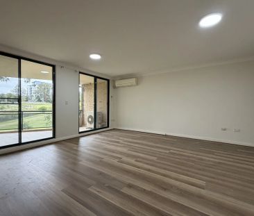 Exquisite, Restored Apartment Within Carlingford West School Catchment - Photo 3