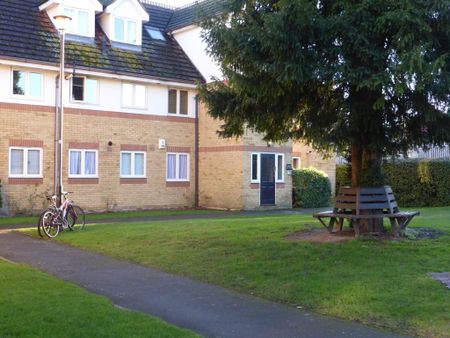 2 bedroom apartment to rent - Photo 4