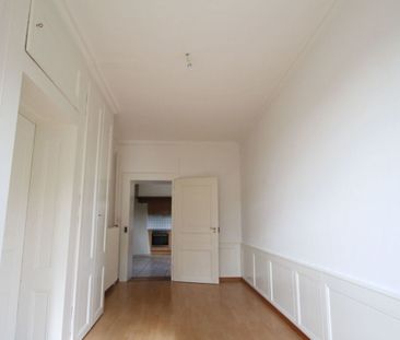 Appartement de 4 pièces situé proche des commerces et des écoles - Photo 1