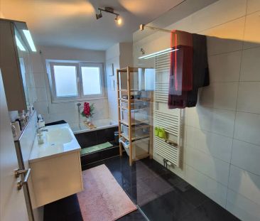 Neuwertige 4,5-Zimmer-Wohnung in ruhiger Lage – Modernes Wohnen in ... - Photo 5