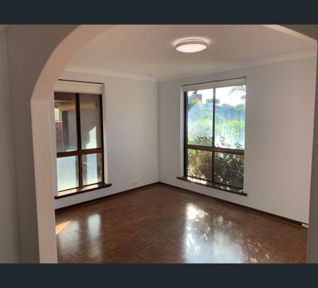 29B The Pinnacle, Willetton, WA 6155 - Photo 3