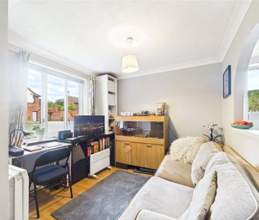 1 bedroom semi-detached house to rent - Photo 2