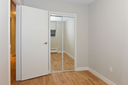 230 Oak Street - Photo 5