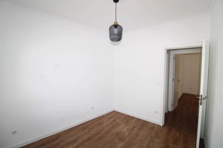 Vila Nova De Gaia - Photo 5