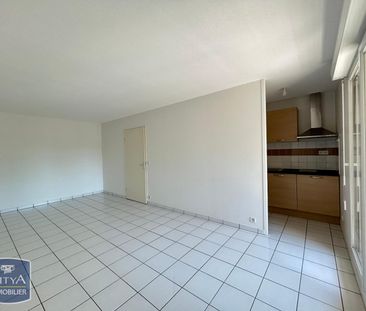 Location Appartement 2 pièces 47m² LAVAL 53000 - Photo 1