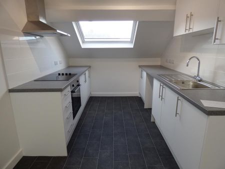 2 bedroom flat to rent - Photo 5