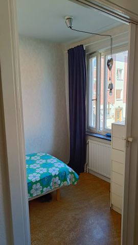 Svartågatan, Bagarmossen - Photo 4