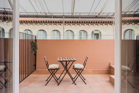 Carrer de Jonqueres, Barcelona, Catalonia 08003 - Photo 4