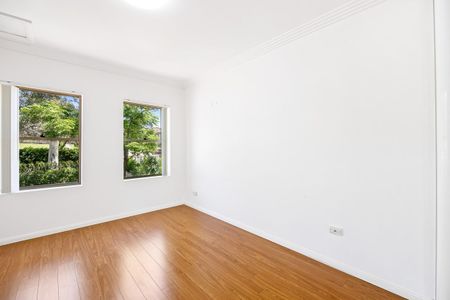 Stylish 3-Bedroom Townhouse in Bexley - Modern Comfort, Prime Location! - Photo 2