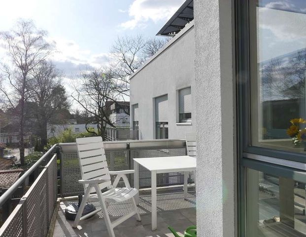 **Möblierte 2-Zimmer-Wohnung in begehrter Lage im Zooviertel mit Balkon und Tiefgaragenstellplatz** - Photo 1