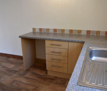 1 bedroom detached house to rent - Photo 2