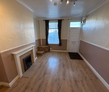 2 bedroom house to rent - Photo 1