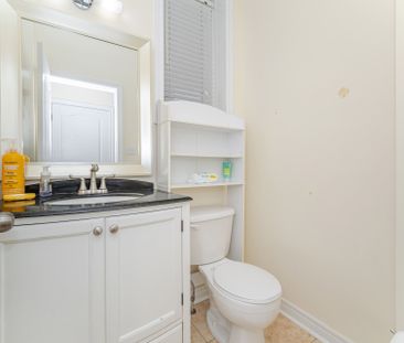 For Lease - 2570 Valleyridge Drive, Oakville, Ontario - Photo 3