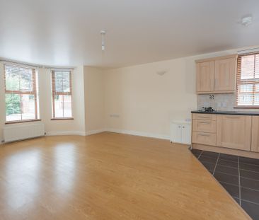 Apt 1 699 Antrim Road, Belfast, BT15 4EH - Photo 2