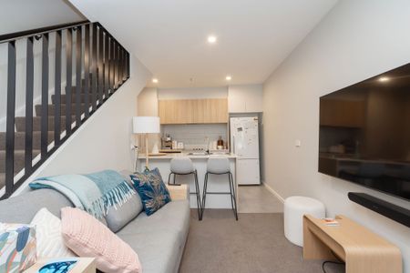 58/53 Holborow Avenue, Denman Prospect ACT 2611 - Townhouse For Rent | Domain - Photo 2